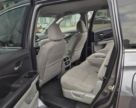 Хонда Пилот 2018 в Киеве на Automoto.ua Серый Хонда Пилот, объемом двигателя 3.47 л и пробегом 86 тыс. км за 21500 $, фото 22 на Automoto.ua