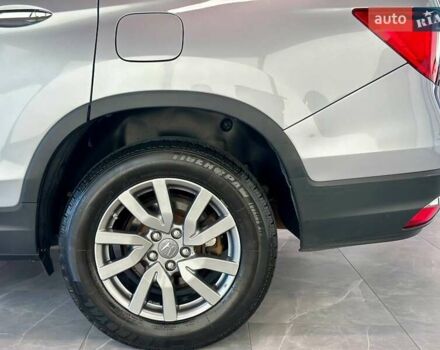 Серый Хонда Пилот, объемом двигателя 3 л и пробегом 147 тыс. км за 23900 $, фото 6 на Automoto.ua