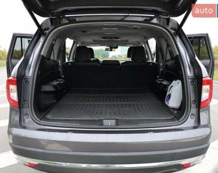 Серый Хонда Пилот, объемом двигателя 3.47 л и пробегом 81 тыс. км за 25000 $, фото 10 на Automoto.ua