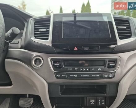 Хонда Пилот 2018 в Киеве на Automoto.ua Серый Хонда Пилот, объемом двигателя 3.47 л и пробегом 86 тыс. км за 21500 $, фото 24 на Automoto.ua