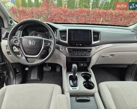 Хонда Пилот 2018 в Киеве на Automoto.ua Серый Хонда Пилот, объемом двигателя 3.47 л и пробегом 86 тыс. км за 21500 $, фото 26 на Automoto.ua