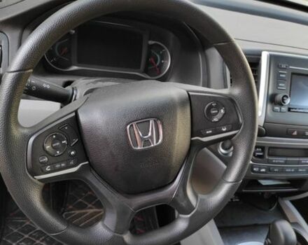 Серый Хонда Пилот, объемом двигателя 3.47 л и пробегом 166 тыс. км за 18000 $, фото 2 на Automoto.ua