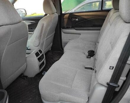 Серый Хонда Пилот, объемом двигателя 3.5 л и пробегом 155 тыс. км за 20000 $, фото 8 на Automoto.ua