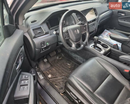 Сірий Хонда Пілот, об'ємом двигуна 3.47 л та пробігом 102 тис. км за 19800 $, фото 2 на Automoto.ua