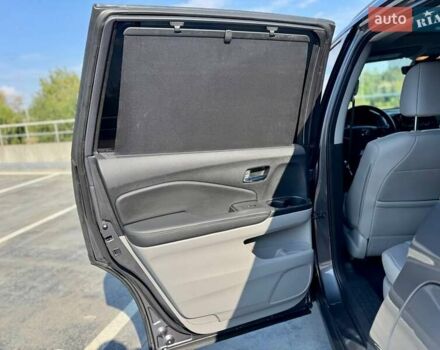 Серый Хонда Пилот, объемом двигателя 3.47 л и пробегом 154 тыс. км за 27700 $, фото 13 на Automoto.ua