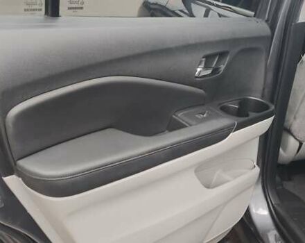 Серый Хонда Пилот, объемом двигателя 3.47 л и пробегом 30 тыс. км за 27700 $, фото 21 на Automoto.ua