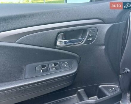 Серый Хонда Пилот, объемом двигателя 3.47 л и пробегом 29 тыс. км за 22499 $, фото 10 на Automoto.ua