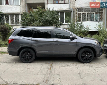 Серый Хонда Пилот, объемом двигателя 3.5 л и пробегом 35 тыс. км за 27300 $, фото 2 на Automoto.ua