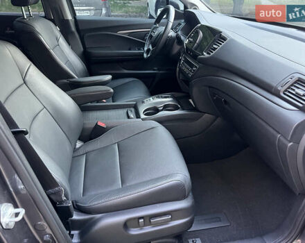 Серый Хонда Пилот, объемом двигателя 3.5 л и пробегом 35 тыс. км за 27300 $, фото 35 на Automoto.ua