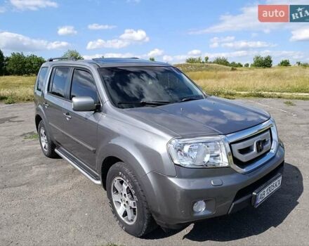 Сірий Хонда Пілот, об'ємом двигуна 3.49 л та пробігом 207 тис. км за 11500 $, фото 1 на Automoto.ua