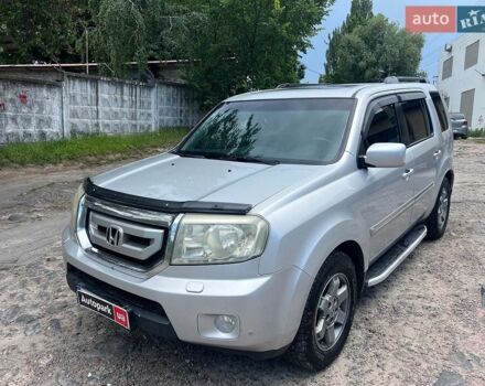 Серый Хонда Пилот, объемом двигателя 3.5 л и пробегом 380 тыс. км за 8690 $, фото 1 на Automoto.ua