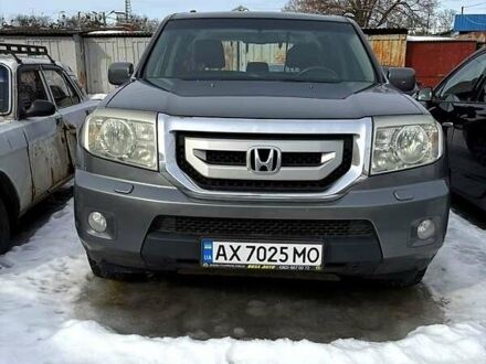 Серый Хонда Пилот, объемом двигателя 3.5 л и пробегом 240 тыс. км за 10700 $, фото 1 на Automoto.ua