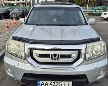 Серый Хонда Пилот, объемом двигателя 3.5 л и пробегом 231 тыс. км за 10000 $, фото 1 на Automoto.ua