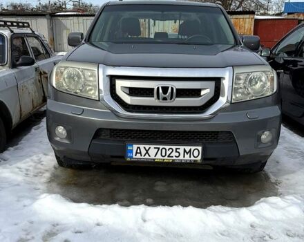 Серый Хонда Пилот, объемом двигателя 3.5 л и пробегом 240 тыс. км за 10700 $, фото 1 на Automoto.ua