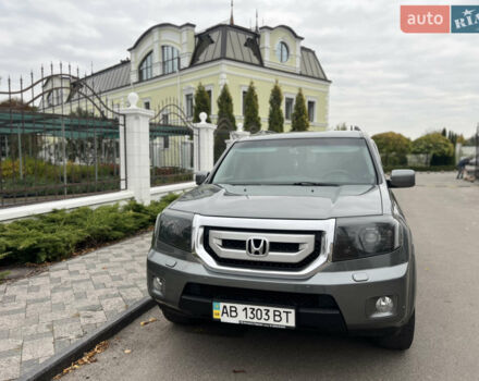 Серый Хонда Пилот, объемом двигателя 3.47 л и пробегом 243 тыс. км за 13000 $, фото 1 на Automoto.ua