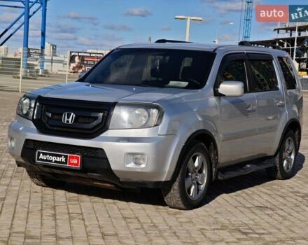 Серый Хонда Пилот, объемом двигателя 3.5 л и пробегом 259 тыс. км за 8300 $, фото 1 на Automoto.ua
