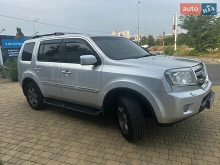 Серый Хонда Пилот, объемом двигателя 3.47 л и пробегом 313 тыс. км за 11600 $, фото 1 на Automoto.ua