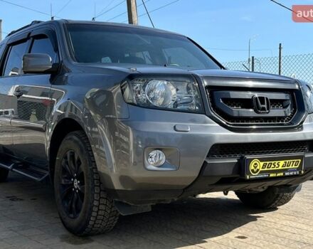 Серый Хонда Пилот, объемом двигателя 3.47 л и пробегом 245 тыс. км за 13800 $, фото 1 на Automoto.ua