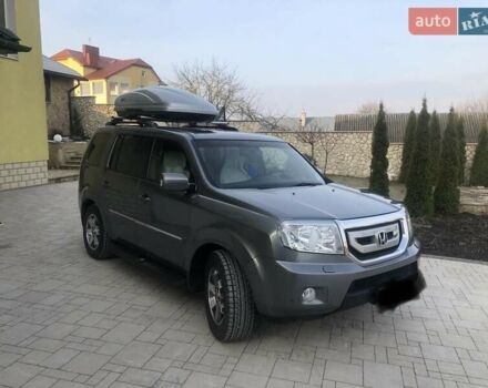 Серый Хонда Пилот, объемом двигателя 3.5 л и пробегом 259 тыс. км за 14500 $, фото 1 на Automoto.ua