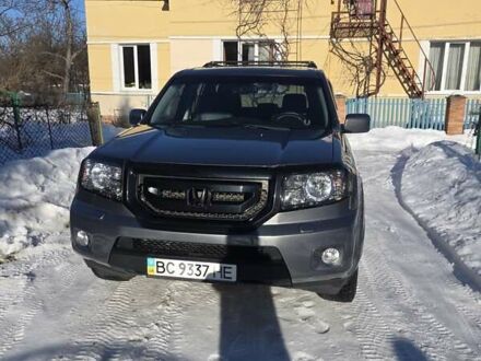 Серый Хонда Пилот, объемом двигателя 3.5 л и пробегом 245 тыс. км за 14400 $, фото 1 на Automoto.ua