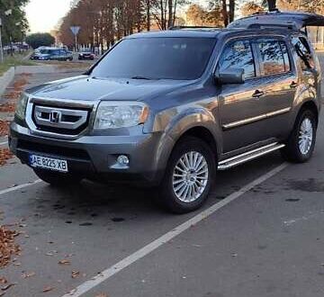 Хонда Пілот 2009 у Кривому Розі на Automoto.ua Сірий Хонда Пілот, об'ємом двигуна 3.47 л та пробігом 123 тис. км за 12999 $, фото 1 на Automoto.ua