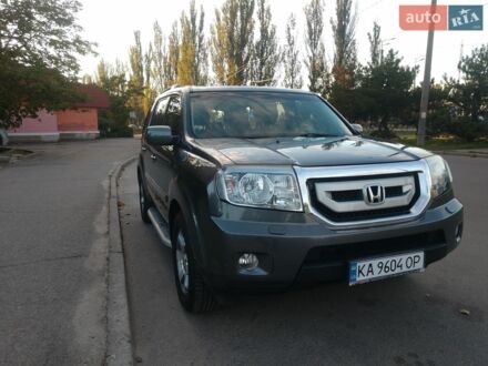 Серый Хонда Пилот, объемом двигателя 3.47 л и пробегом 97 тыс. км за 17500 $, фото 1 на Automoto.ua