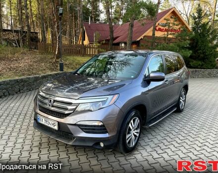 Серый Хонда Пилот, объемом двигателя 3.5 л и пробегом 184 тыс. км за 20500 $, фото 1 на Automoto.ua