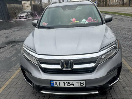 Серый Хонда Пилот, объемом двигателя 3.47 л и пробегом 135 тыс. км за 24000 $, фото 1 на Automoto.ua