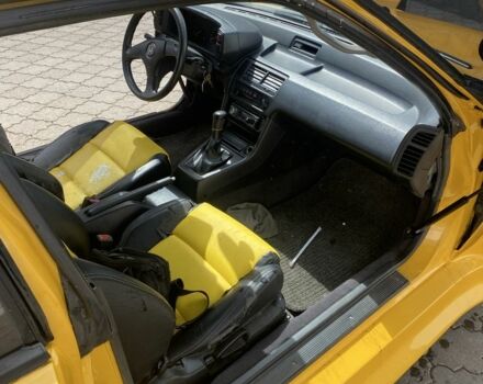 Хонда Прелюд 1988 в Черновцах на Automoto.ua Желтый Хонда Прелюд, объемом двигателя 2 л и пробегом 10 тыс. км за 4000 $, фото 5 на Automoto.ua