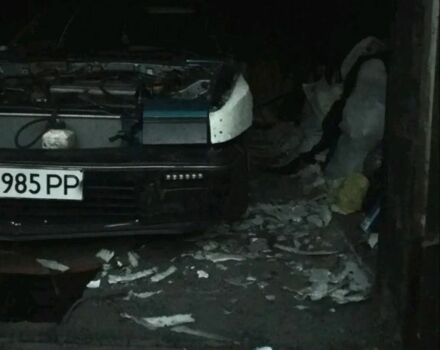 Синий Хонда Прелюд, объемом двигателя 1.8 л и пробегом 200 тыс. км за 650 $, фото 4 на Automoto.ua