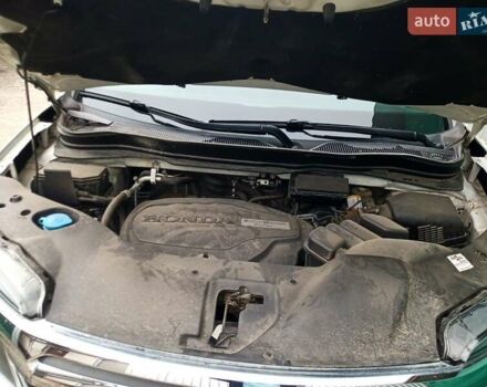 Білий Хонда Ріджлайн, об'ємом двигуна 3.5 л та пробігом 80 тис. км за 25500 $, фото 28 на Automoto.ua