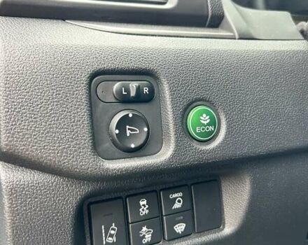 Білий Хонда Ріджлайн, об'ємом двигуна 3.47 л та пробігом 87 тис. км за 19900 $, фото 22 на Automoto.ua