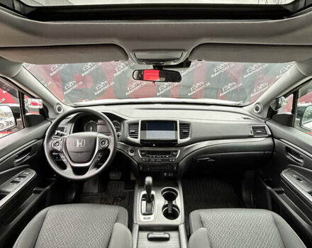 Белый Хонда Риджлайн, объемом двигателя 3.47 л и пробегом 87 тыс. км за 21900 $, фото 12 на Automoto.ua