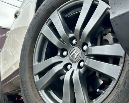 Білий Хонда Ріджлайн, об'ємом двигуна 3.47 л та пробігом 87 тис. км за 19900 $, фото 7 на Automoto.ua