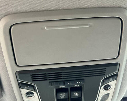 Белый Хонда Риджлайн, объемом двигателя 3.47 л и пробегом 87 тыс. км за 21900 $, фото 21 на Automoto.ua