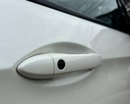 Белый Хонда Риджлайн, объемом двигателя 3.47 л и пробегом 87 тыс. км за 21900 $, фото 35 на Automoto.ua