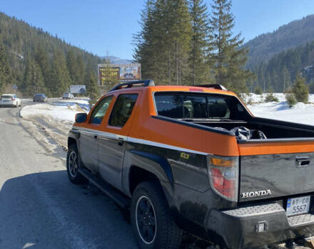 Черный Хонда Риджлайн, объемом двигателя 3.5 л и пробегом 255 тыс. км за 16800 $, фото 5 на Automoto.ua