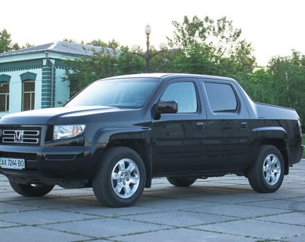 Черный Хонда Риджлайн, объемом двигателя 3.5 л и пробегом 130 тыс. км за 13500 $, фото 16 на Automoto.ua