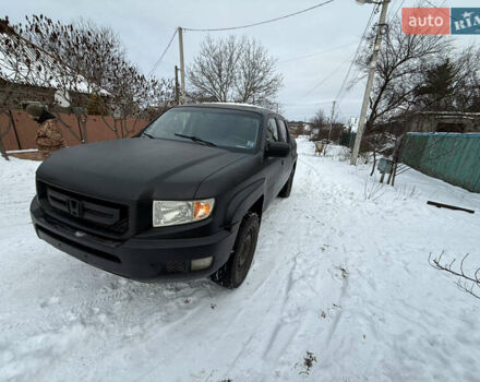 Черный Хонда Риджлайн, объемом двигателя 3.5 л и пробегом 260 тыс. км за 4700 $, фото 1 на Automoto.ua