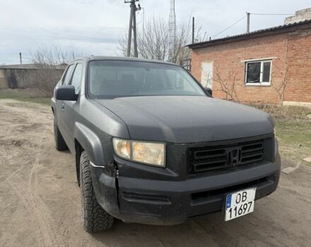 Черный Хонда Риджлайн, объемом двигателя 3.5 л и пробегом 200 тыс. км за 7500 $, фото 5 на Automoto.ua