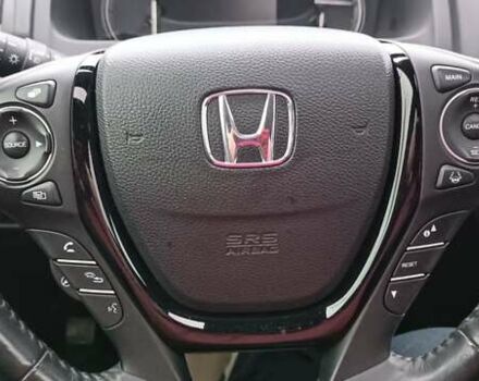 Хонда Ріджлайн 2018 у Новомосковске на Automoto.ua Чорний Хонда Ріджлайн, об'ємом двигуна 3.5 л та пробігом 67 тис. км за 26000 $, фото 6 на Automoto.ua