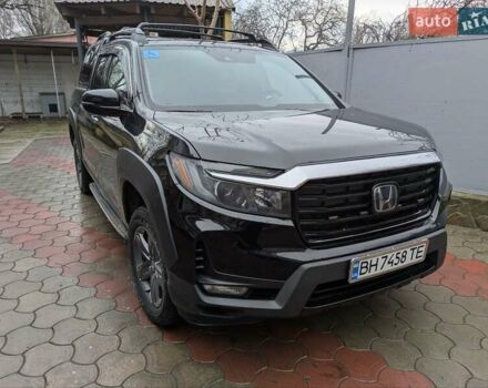 Черный Хонда Риджлайн, объемом двигателя 3.47 л и пробегом 60 тыс. км за 33000 $, фото 2 на Automoto.ua