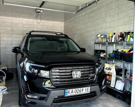 Черный Хонда Риджлайн, объемом двигателя 0 л и пробегом 90 тыс. км за 31000 $, фото 3 на Automoto.ua