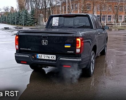 Чорний Хонда Ріджлайн, об'ємом двигуна 3.5 л та пробігом 67 тис. км за 26000 $, фото 3 на Automoto.ua
