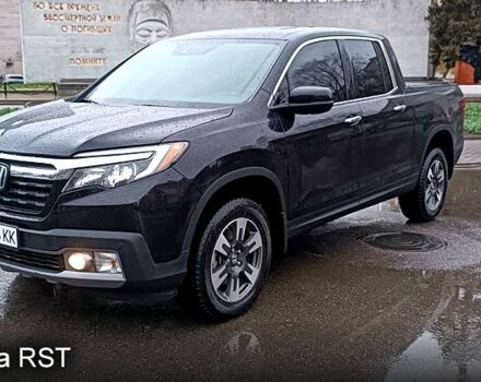 Хонда Риджлайн 2018 в Новомосковске на Automoto.ua Черный Хонда Риджлайн, объемом двигателя 3.5 л и пробегом 67 тыс. км за 26000 $, фото 1 на Automoto.ua