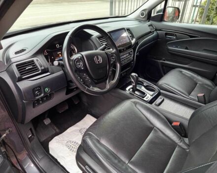 Сірий Хонда Ріджлайн, об'ємом двигуна 3.5 л та пробігом 161 тис. км за 25000 $, фото 7 на Automoto.ua