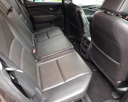 Сірий Хонда Ріджлайн, об'ємом двигуна 3.5 л та пробігом 161 тис. км за 25000 $, фото 21 на Automoto.ua