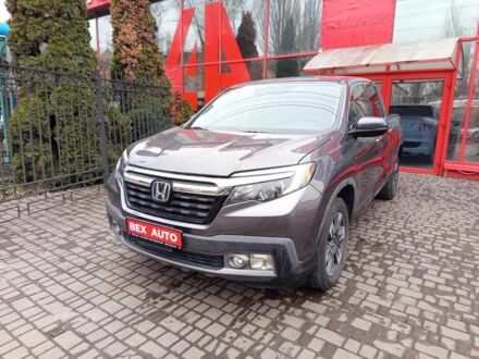 Серый Хонда Риджлайн, объемом двигателя 3.5 л и пробегом 161 тыс. км за 25000 $, фото 1 на Automoto.ua