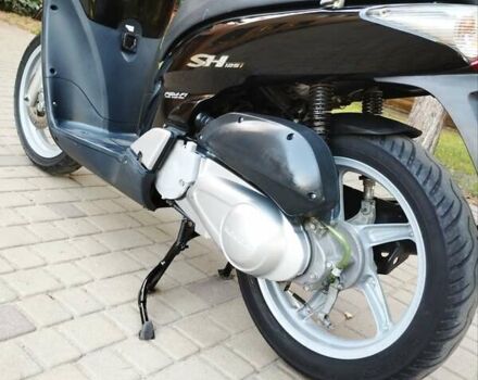 Черный Хонда SH 125, объемом двигателя 0.12 л и пробегом 34 тыс. км за 2350 $, фото 8 на Automoto.ua