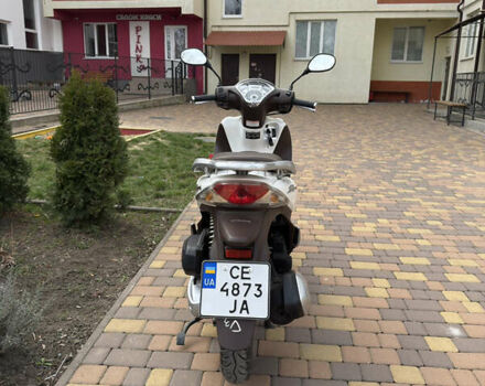 Хонда SH 125, объемом двигателя 0.12 л и пробегом 1 тыс. км за 2900 $, фото 6 на Automoto.ua